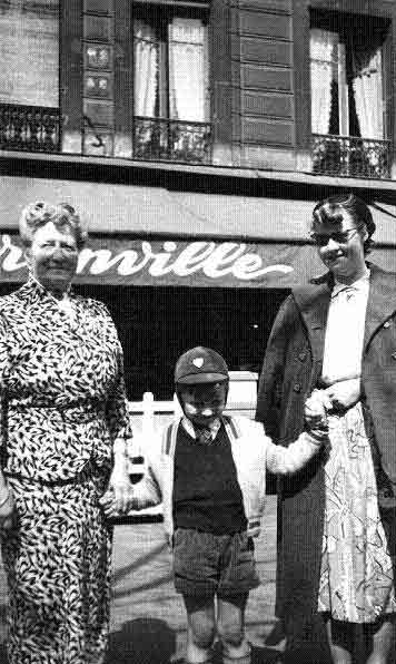 Peter with Dutch Nanny , Emma Biesta, and her mother