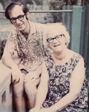Douglas Fortescue (Fort) Zohrab and his mother, Margaret Zohrab (nee Bendall), ca. 1975